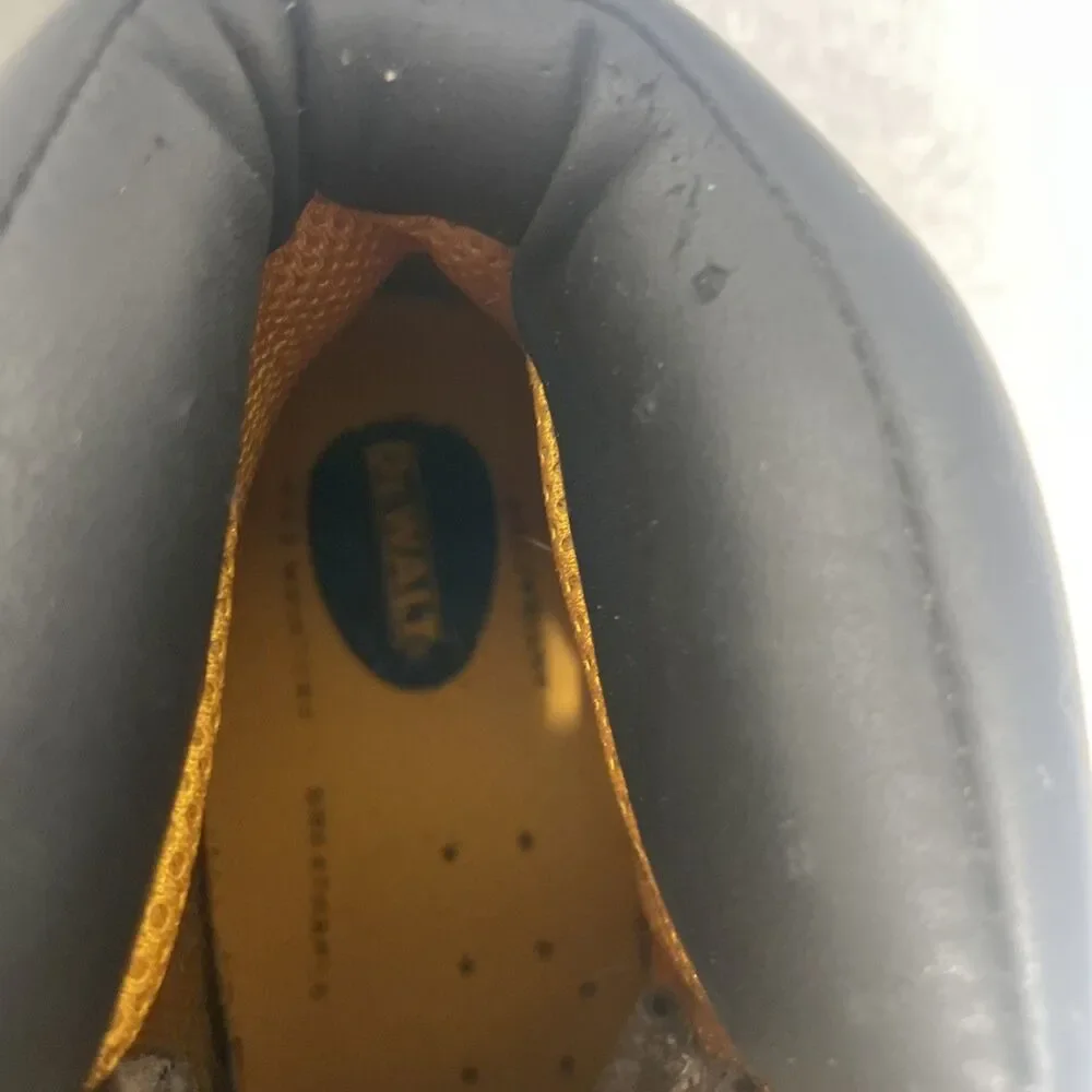 Dewalt these skate